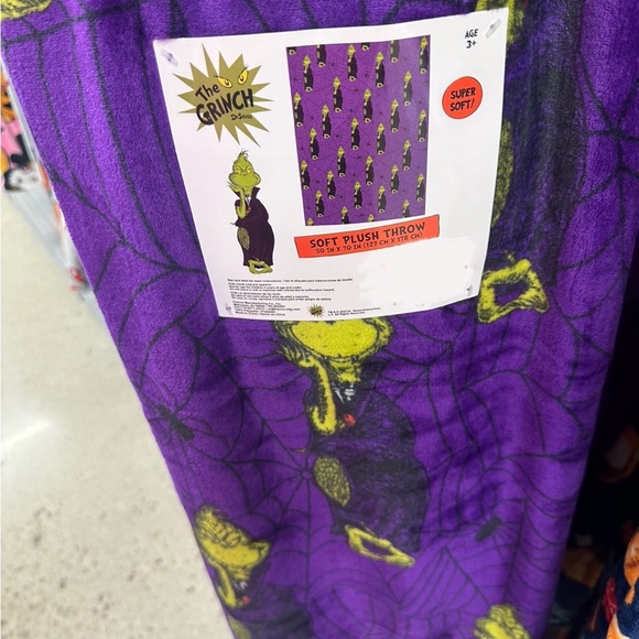 The Grinch Halloween Soft Plush Throw Blanket - Picture 1 of 1